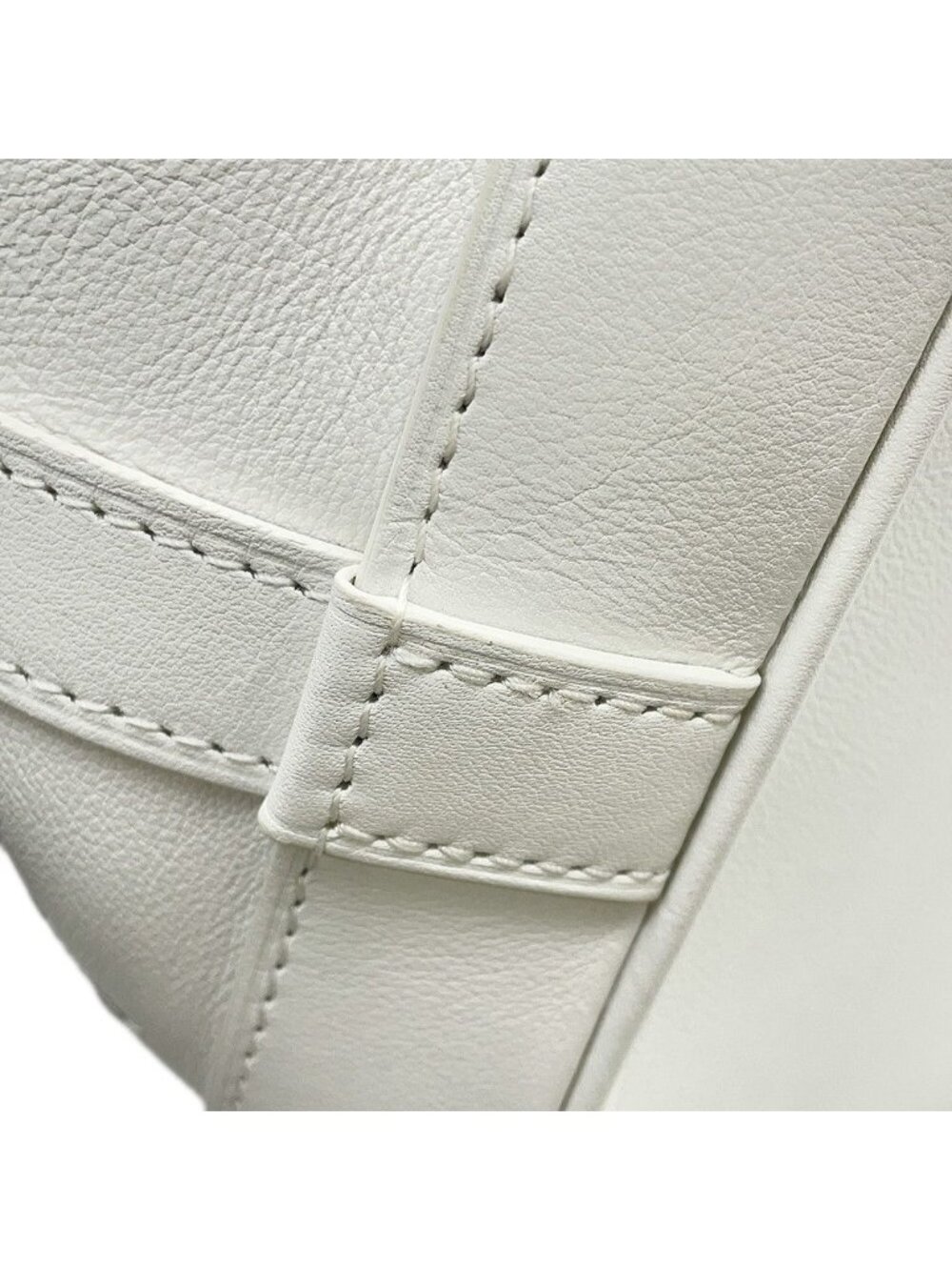 ★SOLD★ Louis Vuitton Shoulder Bag Calf Leather Monogram LV Broderie Anne Gray's - Picture 9 of 10